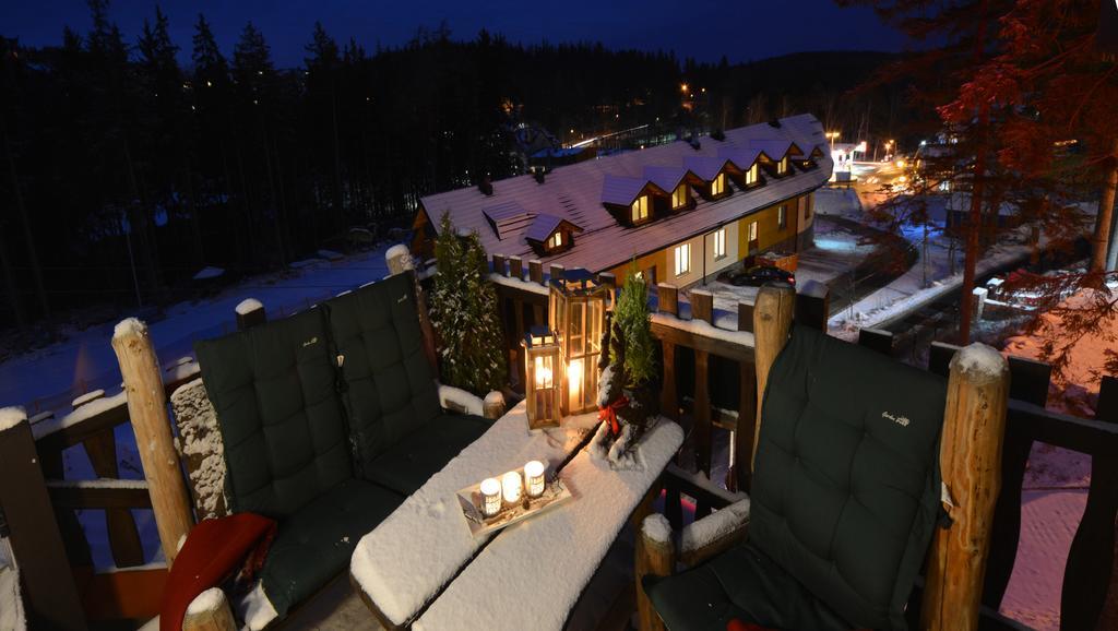Bed and Breakfast Safir Przy Samym Wyciagu Карпач Экстерьер фото