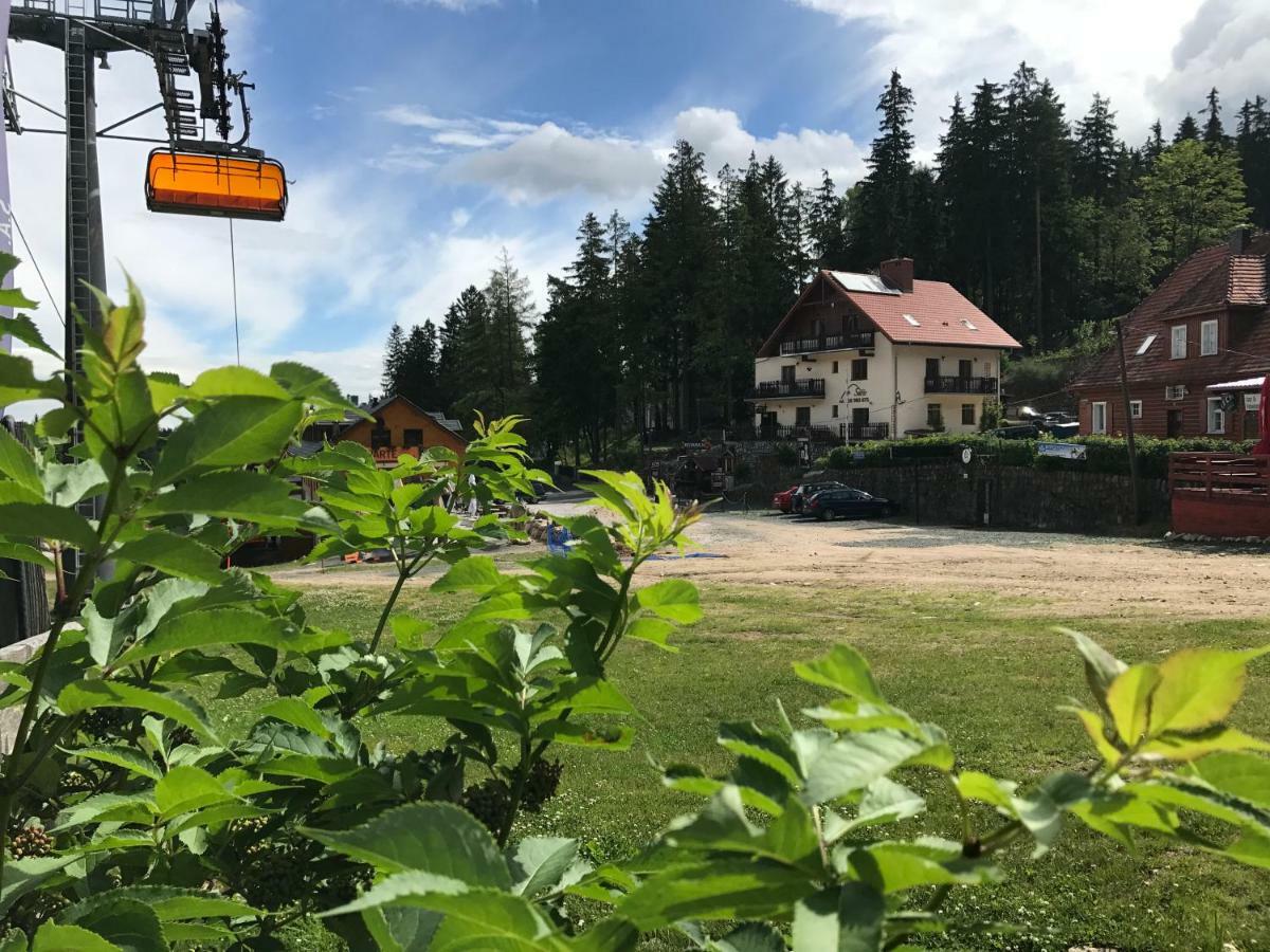 Bed and Breakfast Safir Przy Samym Wyciagu Карпач Экстерьер фото