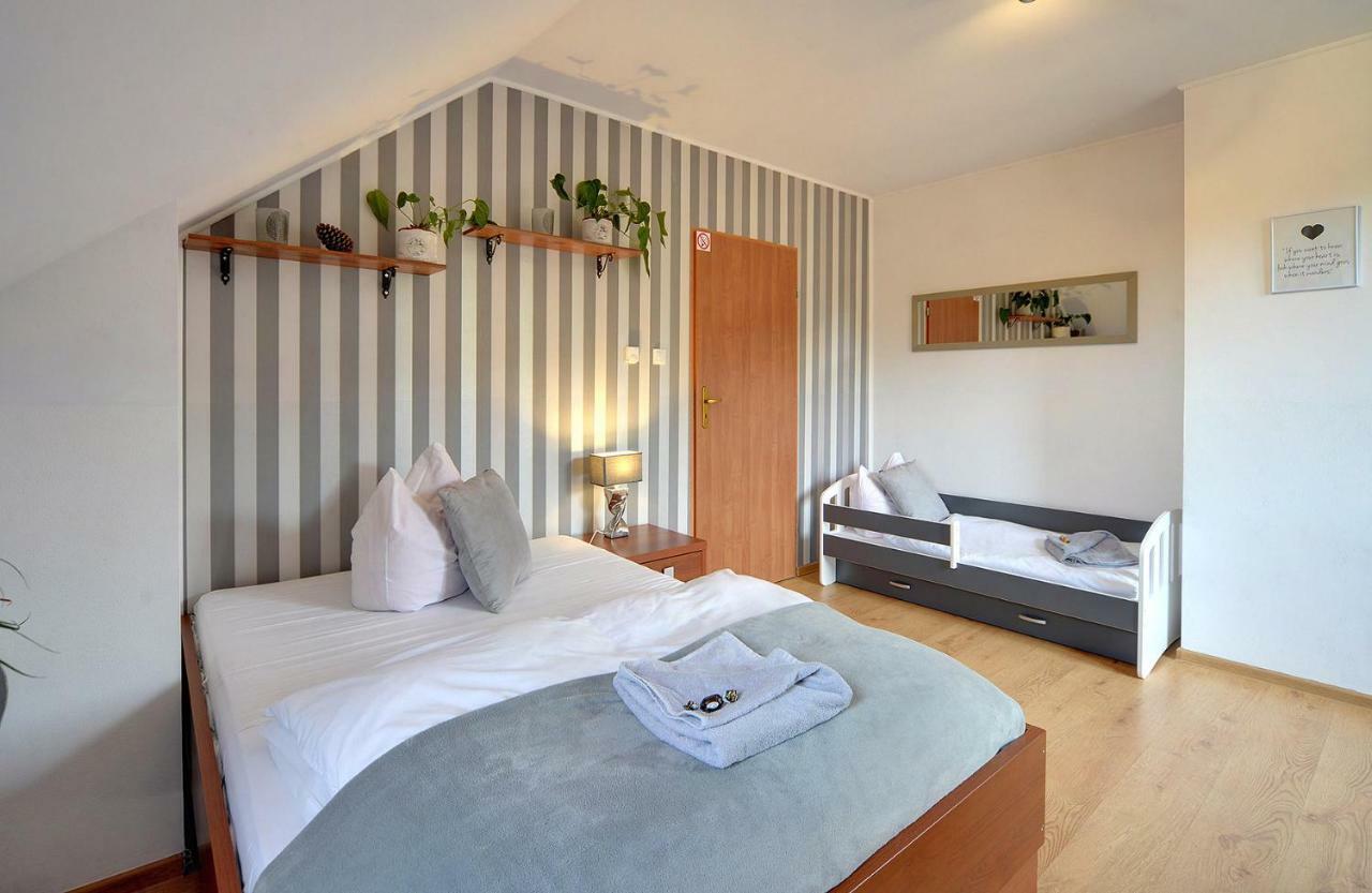 Bed and Breakfast Safir Przy Samym Wyciagu Карпач Экстерьер фото